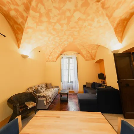 Le In Pietra Finalborgo