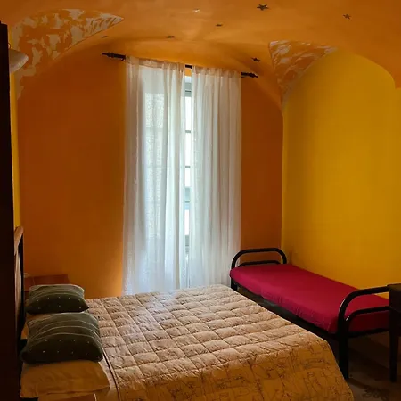 Le In Pietra Finalborgo 피날레리구레