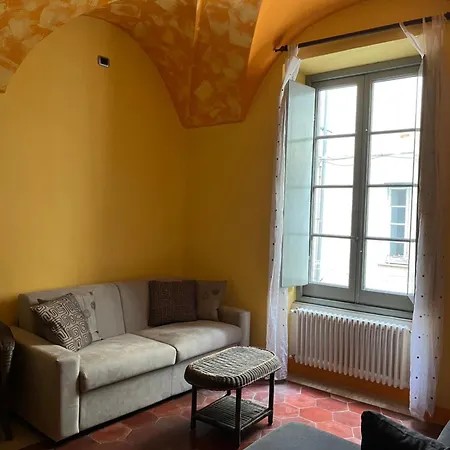 Le In Pietra Finalborgo 아파트 *