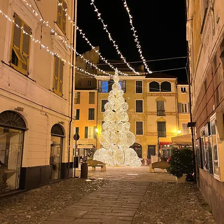 Le In Pietra Finalborgo * Finale Ligure