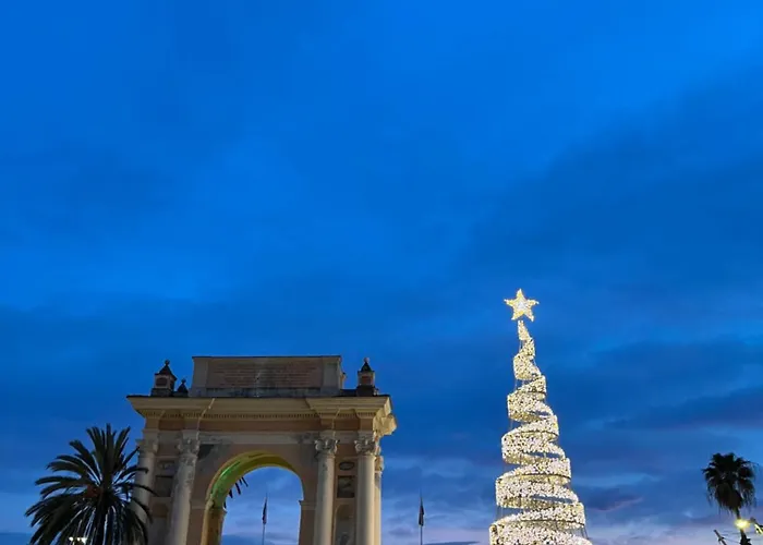 Le In Pietra Finalborgo פינאלה ליגורה