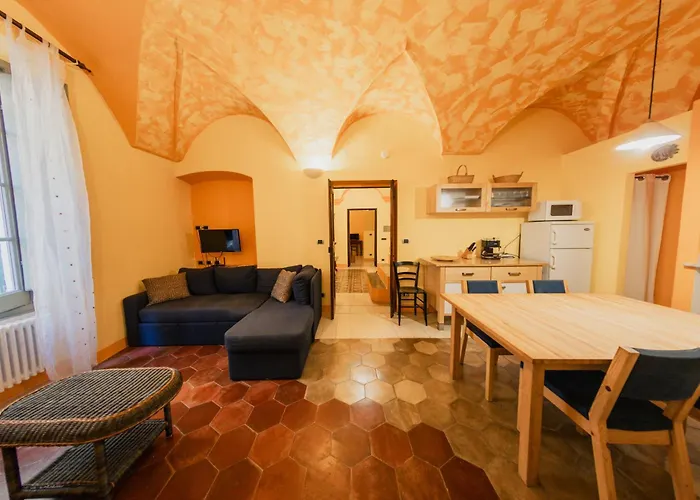 Le In Pietra Finalborgo *